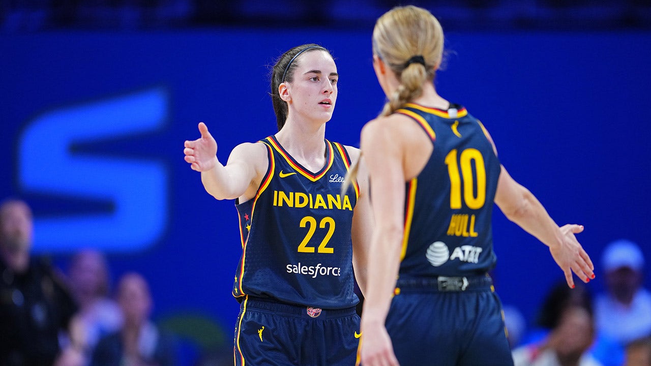 fever rookie caitlin clark stuns in wnba debut before sellout crowd: 'you couldn’t ask for a better game'