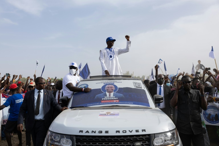 présidentielle au tchad: le président et son premier ministre chacun certain de l'emporter