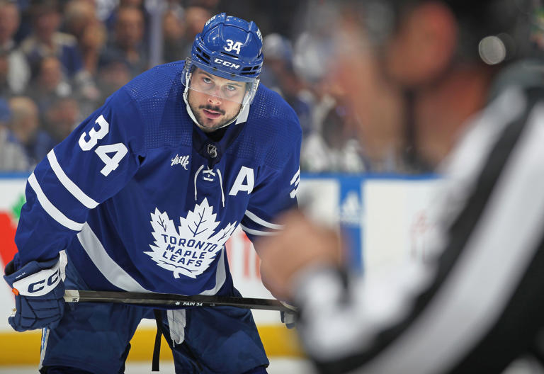 Maple Leafs at Bruins Game 7 preview: Will Auston Matthews suit up for ...