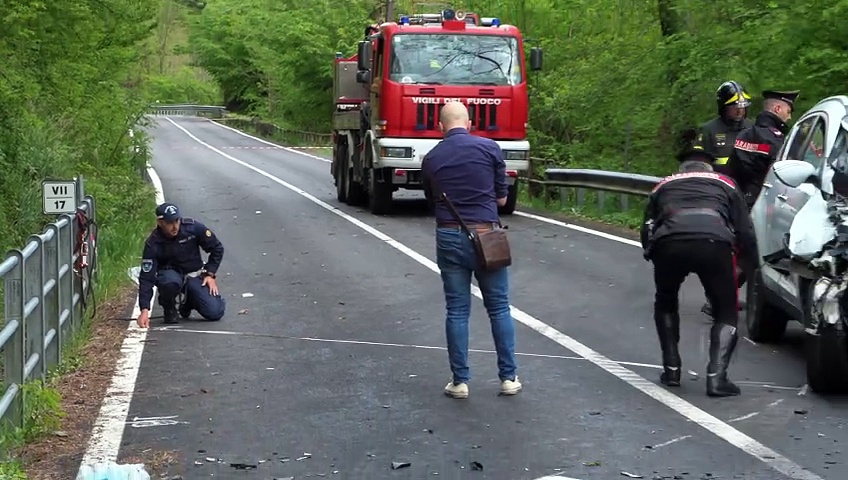 Incidente A Luino, Auto Finisce Nella Scarpata: Un Morto E 3 Feriti Gravi