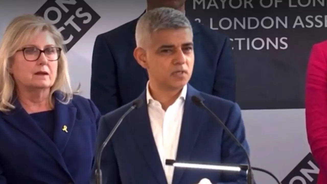 sadiq khan gets heckled during victory speech after securing third term as london's mayor | video