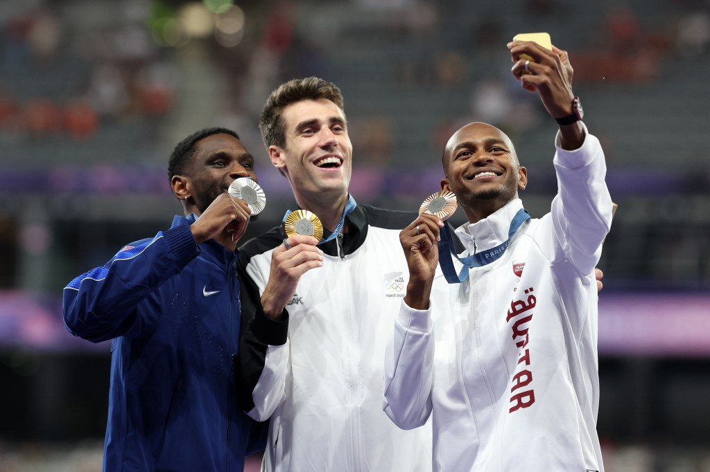 US Olympics Star Responds To Backlash After Not Sharing Gold Medal With ...