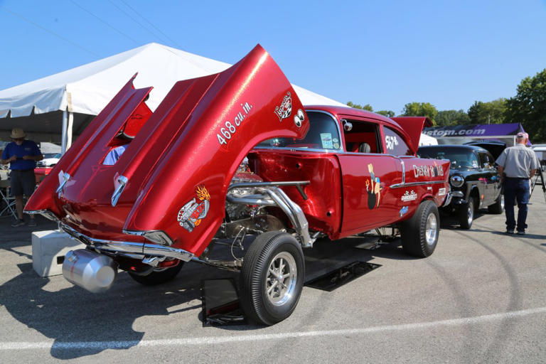 Tri-Five Chevrolets Invaded Beech Bend Raceway