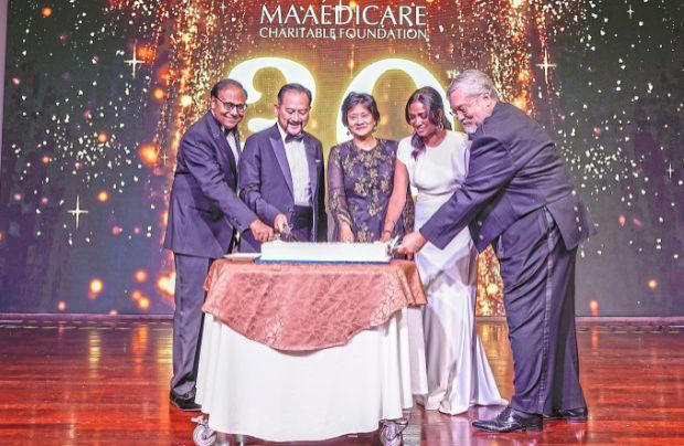 (From left) Maaedicare Board of Trustee Datuk Dr Kili Ghandhi Raj, Tunku Yaacob, Tunku Puteri Intan Safinaz, Anne and Board of Trustee member Megat Mizan Nicholas Denney at the anniversary celebrations.