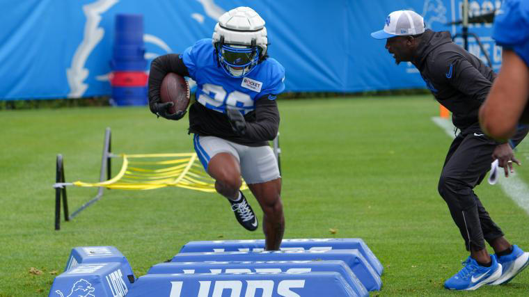 Jahmyr Gibbs injury updates: The latest on Detroit Lions RB's status