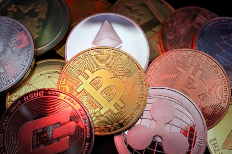 Bitcoin 100 bin doların altında kalırken altcoin’lerde satışlar hızlandı
