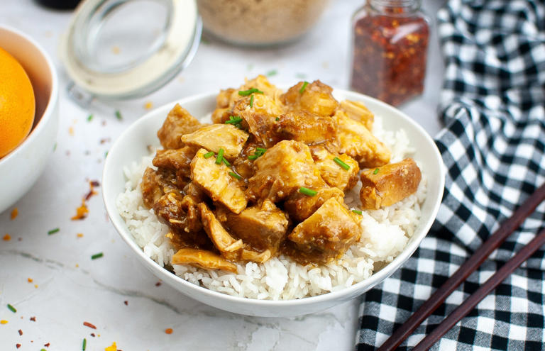 Crock Pot Orange Chicken - Easy Recipe for the Slow Cooker!
