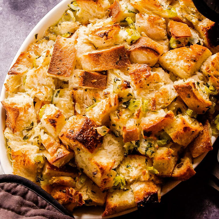 This Is The Only Stuffing Recipe You'll Ever Need