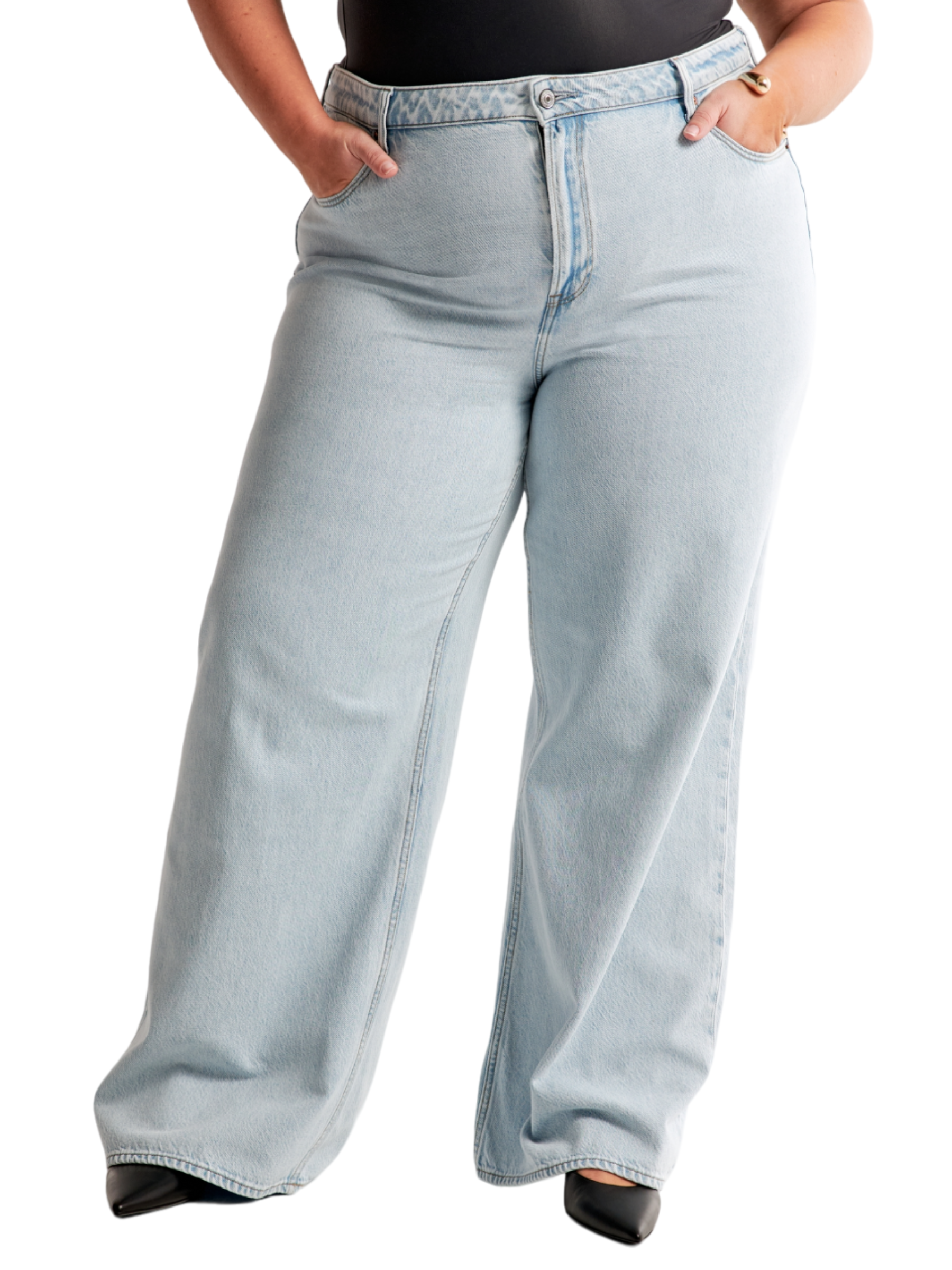 Abercrombie’s Labor Day Sale Is So Good–Here’s Everything I’m Buying