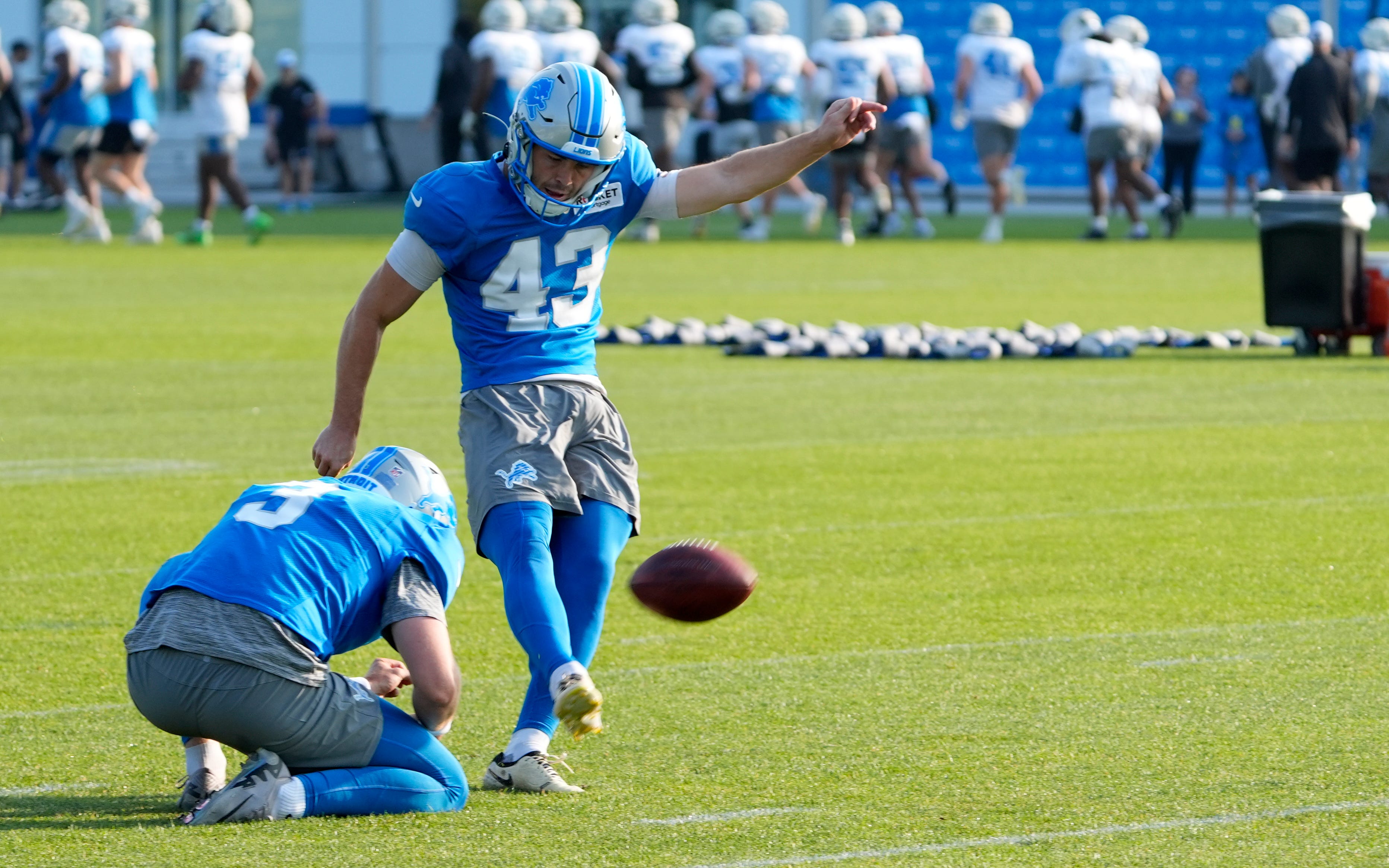 Jake Bates Calmly Drills Game-winning FG For Detroit Lions Vs. Chiefs ...