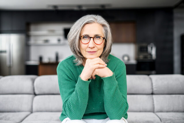 18 impressive characteristics of savvy women who know their stuff