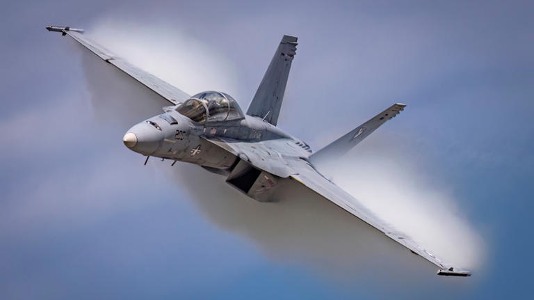 Why The New F/A-18 Block III Super Hornet Is The Navy's Next-Level Fighter