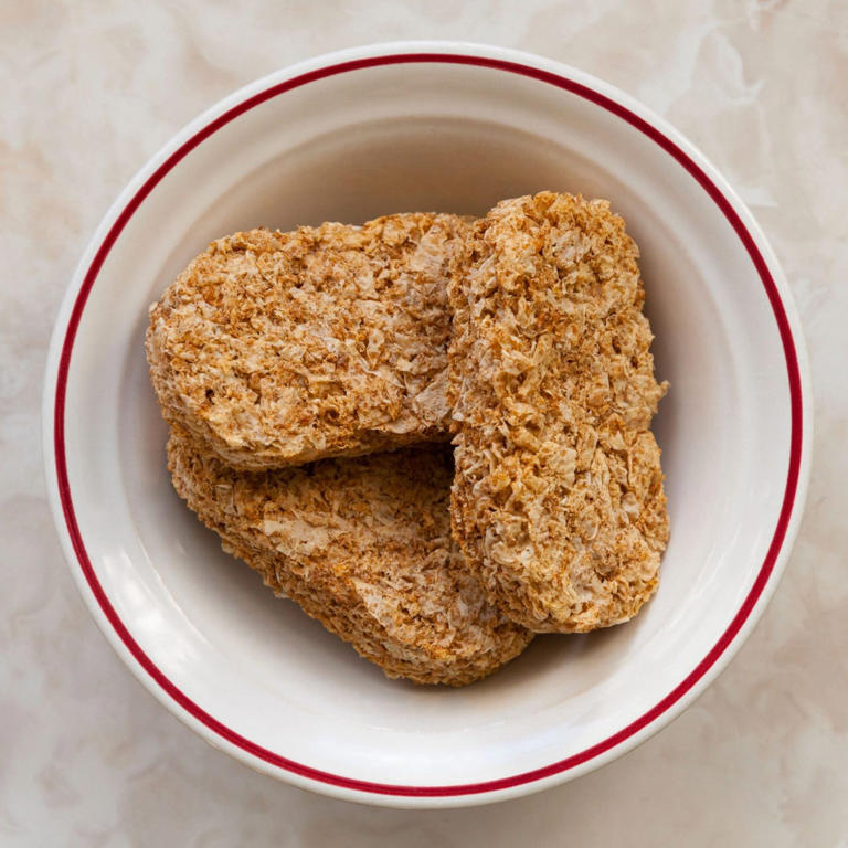 The sugar content in Weetabix is minimal, which helps to manage blood sugar levels. This is really important for energy, and especially relevant to children - Alamy