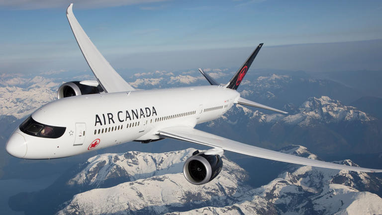 Air Canada is relaunching winter flights between Vancouver and Dubai in October. Photo: Air Canada