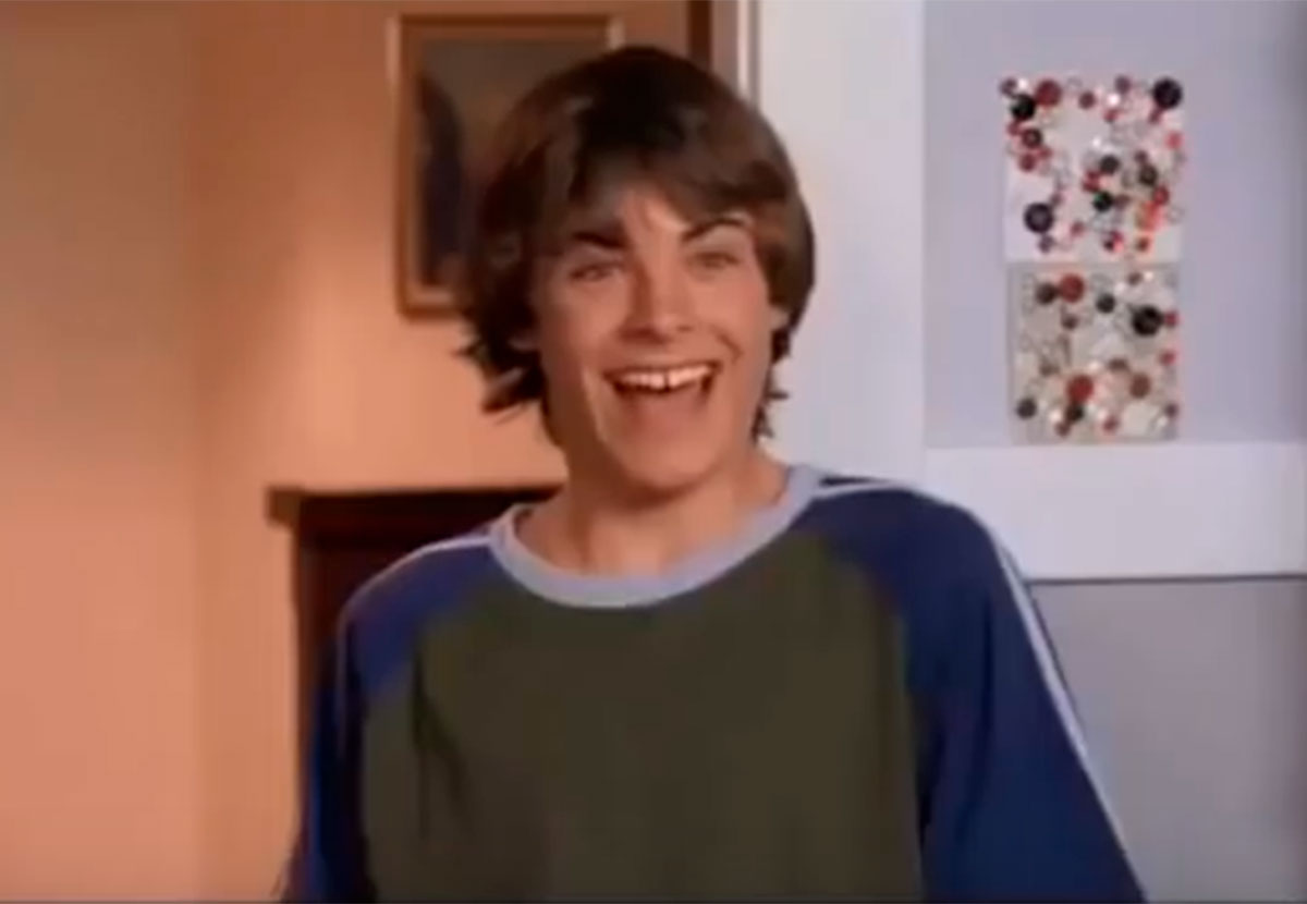 Muito além de Troy Bolton... Confira um ano a ano de Zac Efron