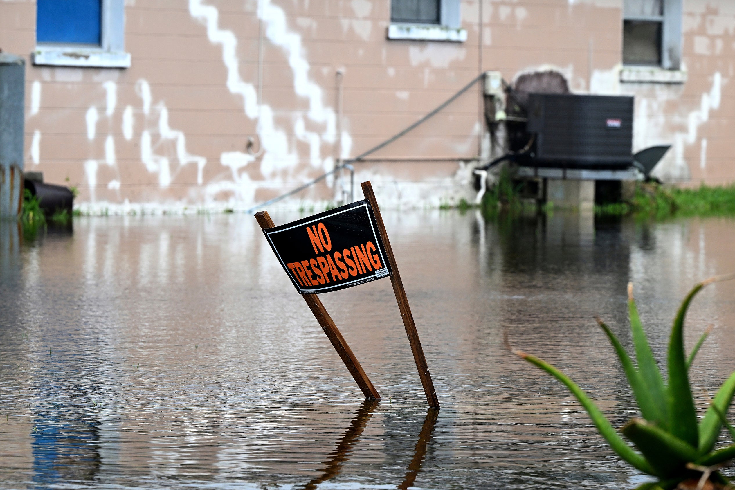 Tropical Storm Debby Live: South Carolina Hit With Over A Foot Of Rain ...