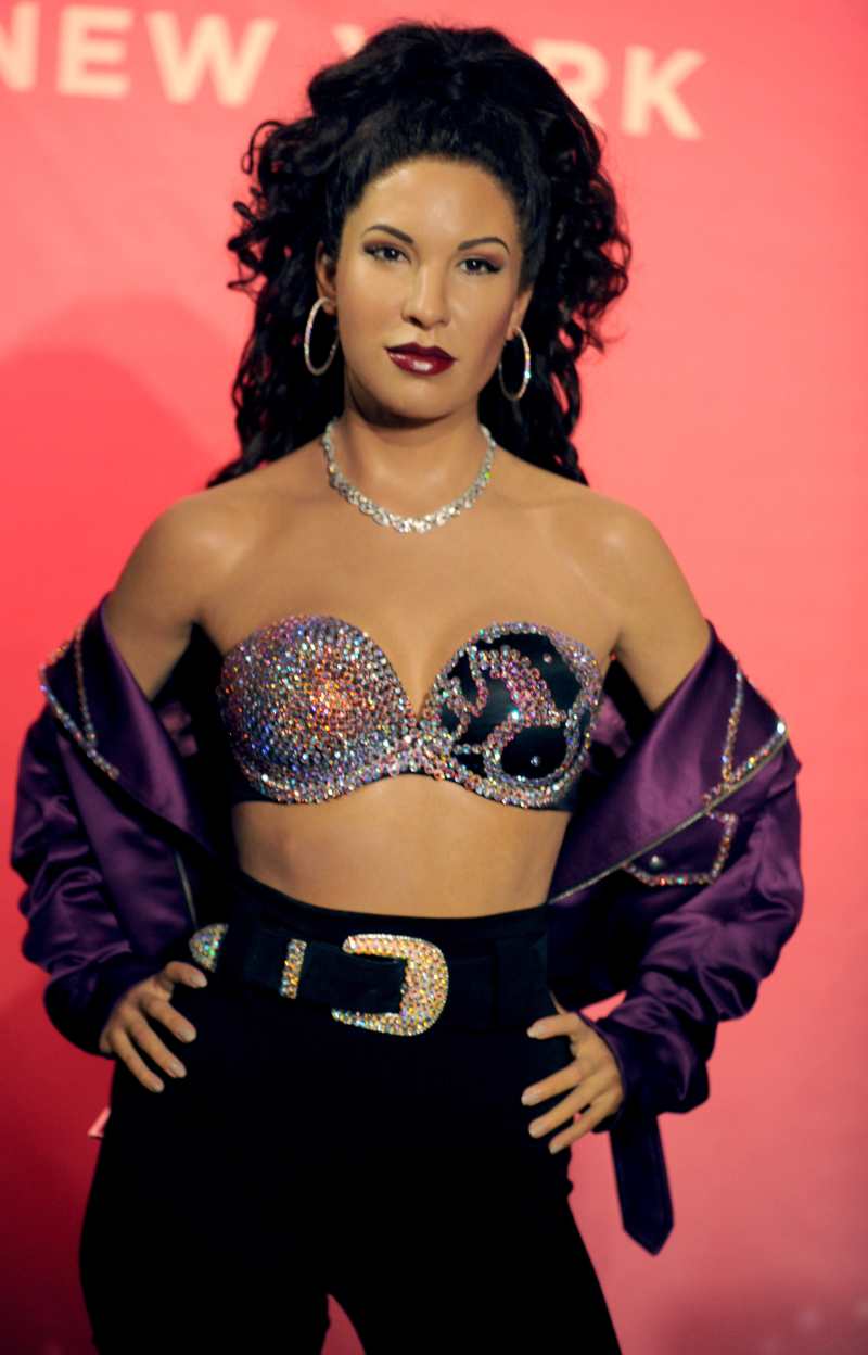 Retro Blast: Selena Quintanilla's Sad Cause Of Death