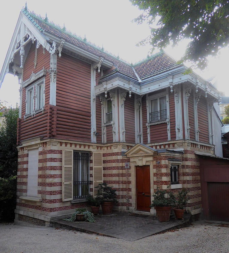 Villa de Beauséjour, façade d'une datcha.