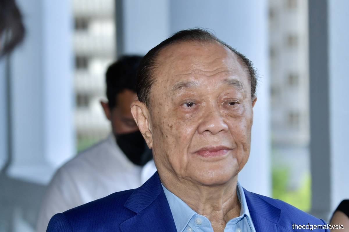 Businessman Robert Tan offloads half his stake in Paragon Globe, ceases to be substantial shareholder