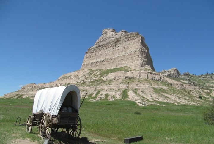 <p>The Scotts Bluff National Monument tour showcases the 800-foot bluff towering over the North Platte River, a historical landmark for Native Americans and pioneers on the Oregon, California, and Mormon Trails. There are 4 miles of hiking trails, or drive the 1.6-mile Summit Road for panoramic views and learn about the area’s geological and paleontological history.</p>