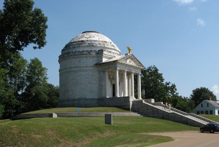 <p>Visit Vicksburg National Military Park to delve into the pivotal Civil War battle of 1863. You get to check out battlefield landmarks, the Illinois Memorial, and the USS Cairo. Learn about the siege’s impact and the soldiers who fought. Entrance fees are $20 per vehicle and you can buy tickets and get more details online.</p>