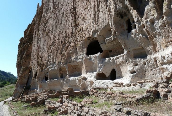 <p>Check out the Bandelier National Monument to uncover the ancient cliff dwellings and petroglyphs of the Ancestral Puebloans. Learn about their history and culture from an experienced anthropologist or archaeologist guide. The 4-hour tour includes transportation, entrance fees, gourmet lunches, and bottled water.</p>