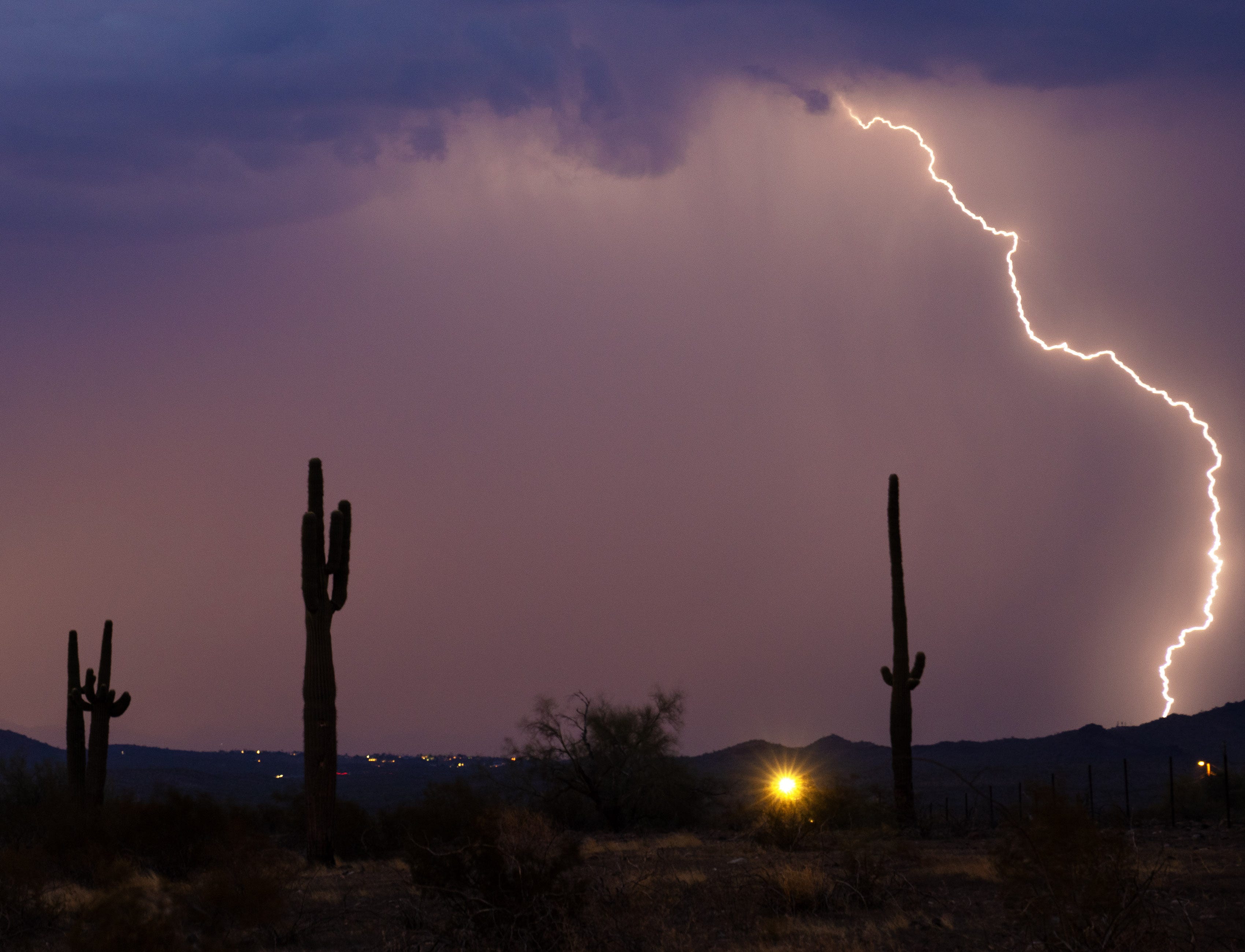 Monsoon Storms Move Across Arizona, Bringing Tornado Warning