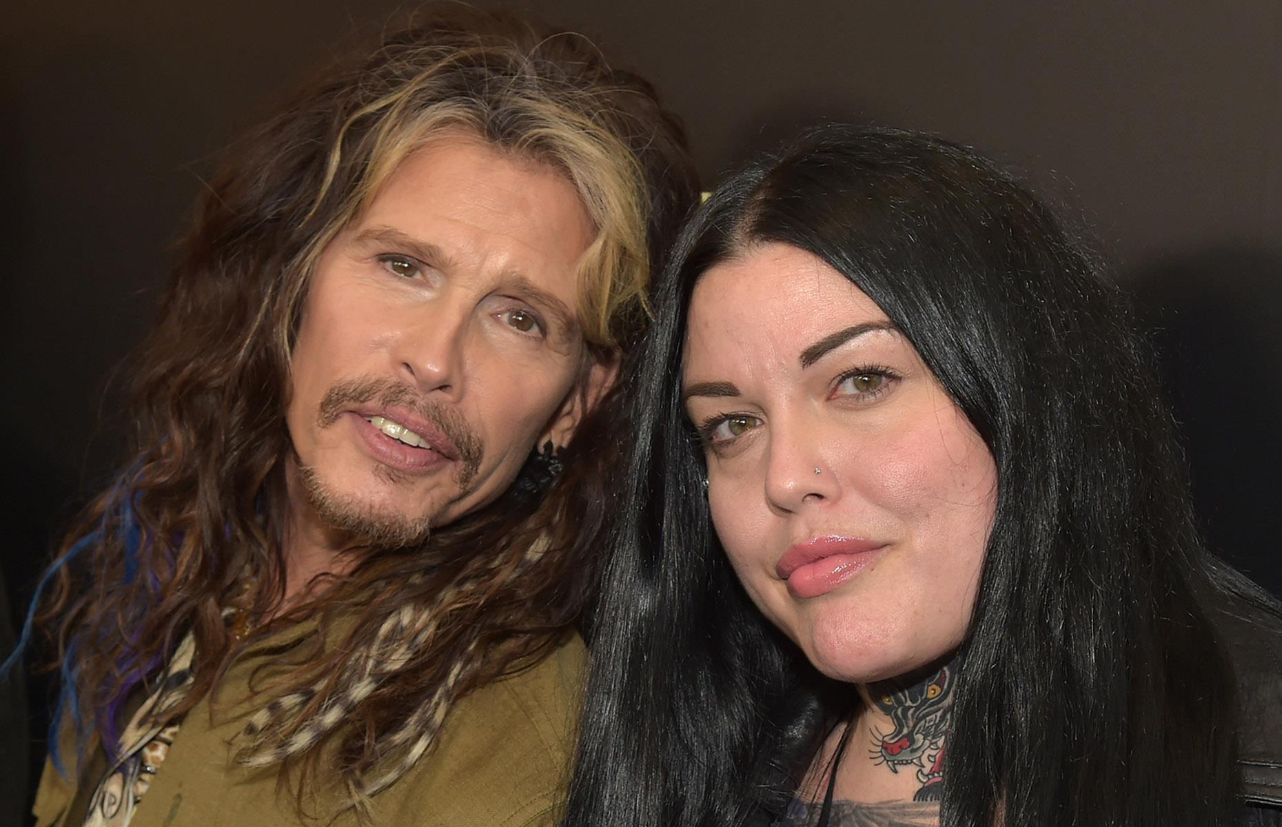How vast is Steven Tyler's family fortune right now?