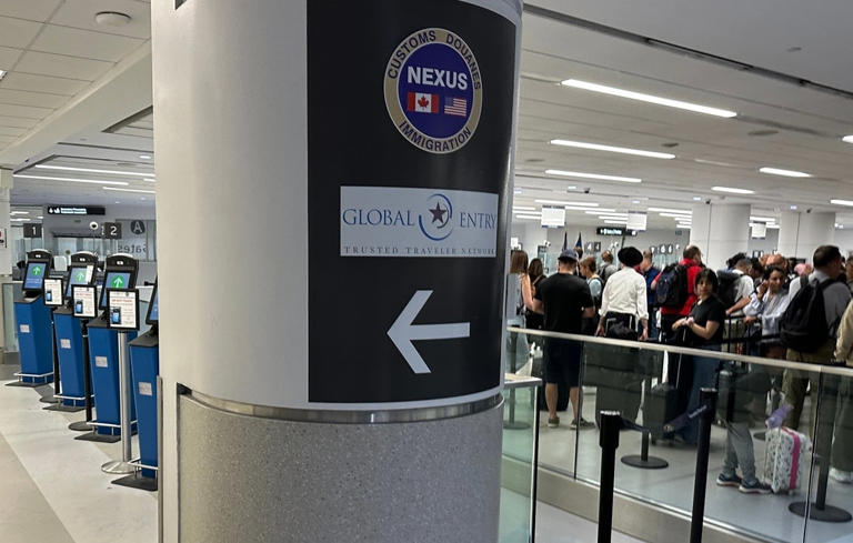 If you travel frequently between the United States and Canada, you'll be happy to learn this tip that can help you beat those long customs lines.