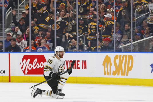 David Pastrnak © Perry Nelson-USA TODAY Sports