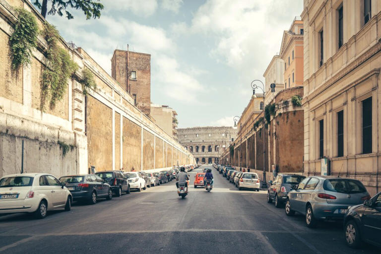 Visitors to Rome find myriad examples of the city's ancient past, as well as its energetic present.