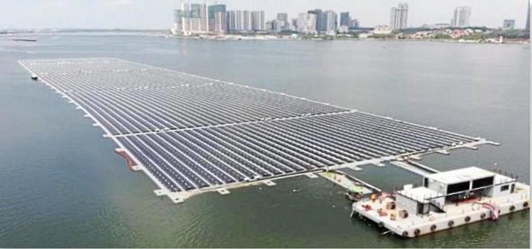 Offshore power: An artist’s impression of the proposed solar energy farm in Penang’s harbour. — LIM BENG TATT/The Star