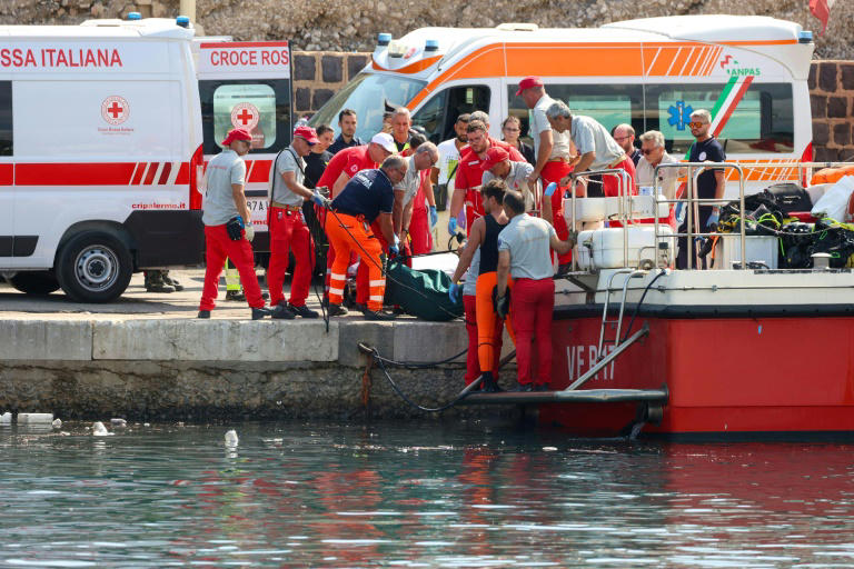 The yacht was anchored some 700 metres from the Porticello port when it was struck by a waterspout