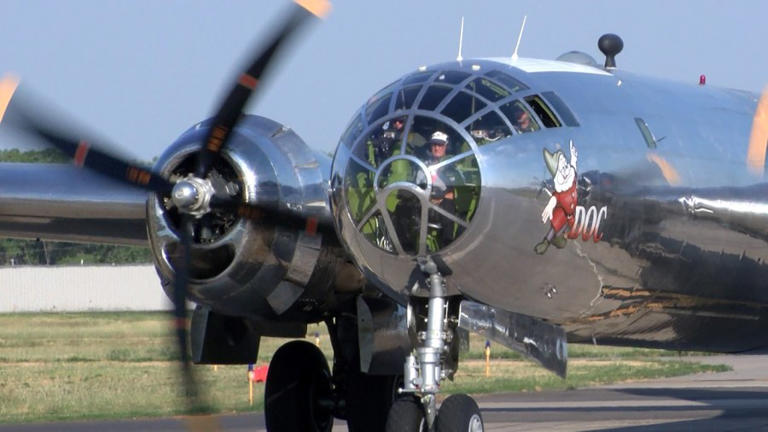 Gary Albrecht flies the B-29 Doc, May 2022. (KSN Photo)