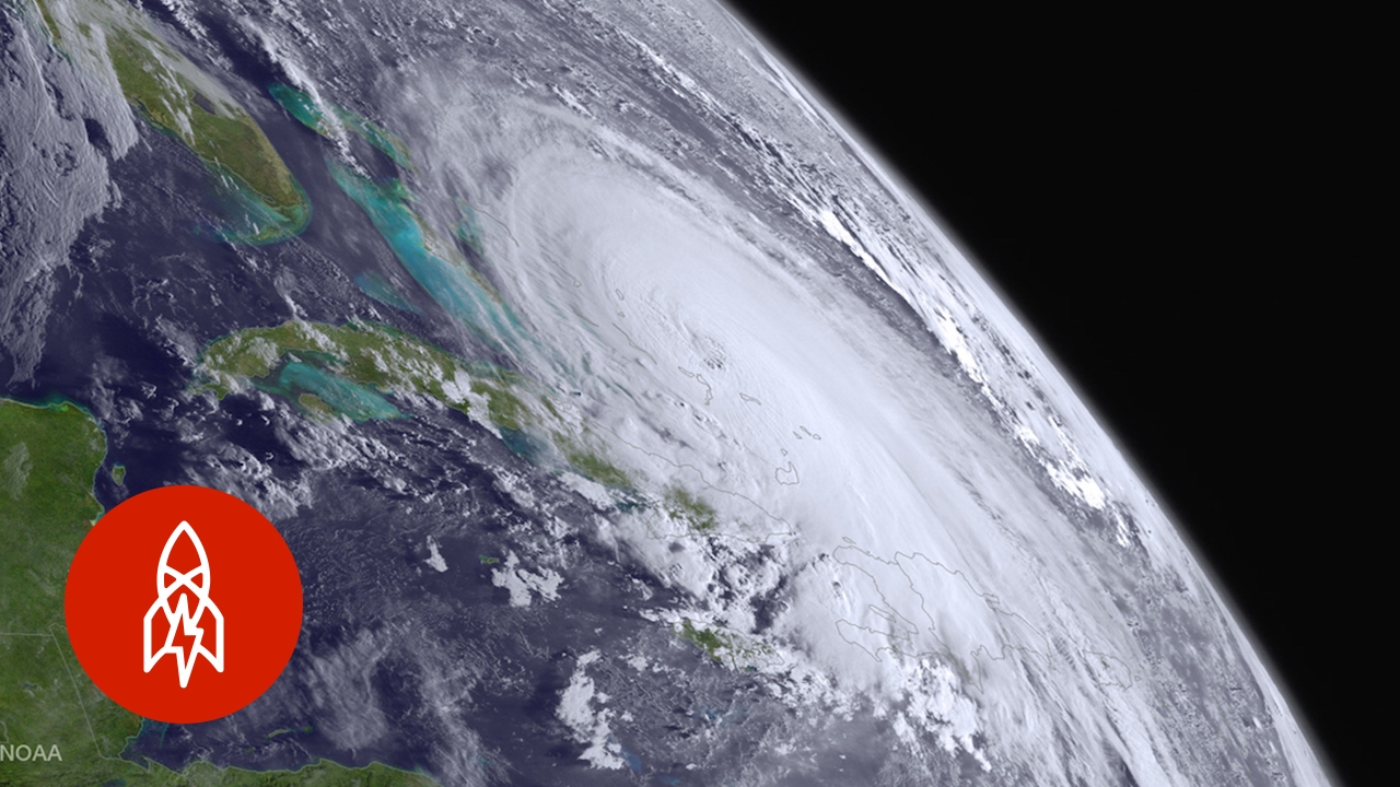 Inside the eye of a hurricane, a pilot's perspective