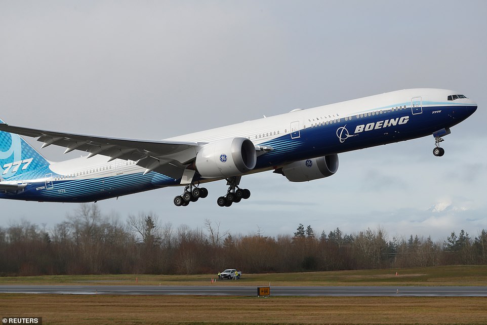 Boeing Grounds Entire 777X Test Fleet After Discovering Engine Defect