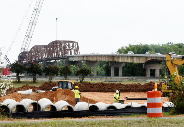 Bossier City Council to hold public hearing on additional funds for bridge