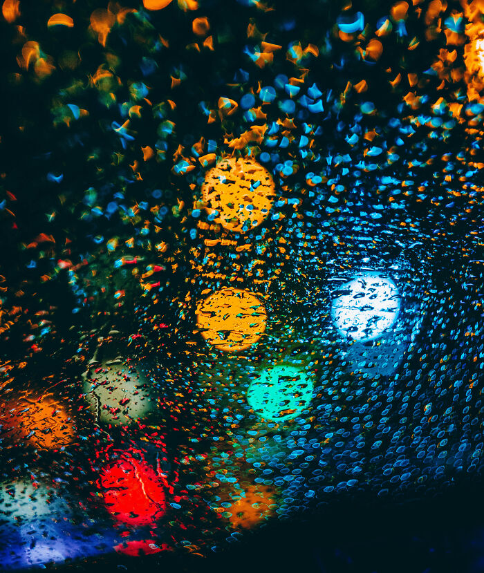 “I Will Never Forgive Myself”: 26 People Reveal Their Biggest Regret In