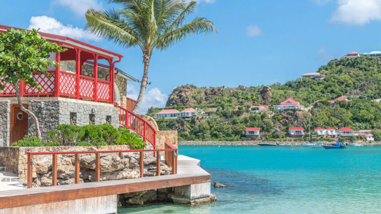 These Caribbean gems combine resort amenities with the seclusion and space of a vacation home.