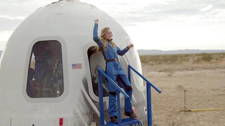 Passenger Karsen Kitchen greets family and friends after a 10-minute up-and-down flight to space. At 21, the University of North Carolina student is the youngest woman to fly in space. Her father, Jim Kitchen, flew to space aboard a New Shepard capsule in 2022. / Credit: Blue Origin