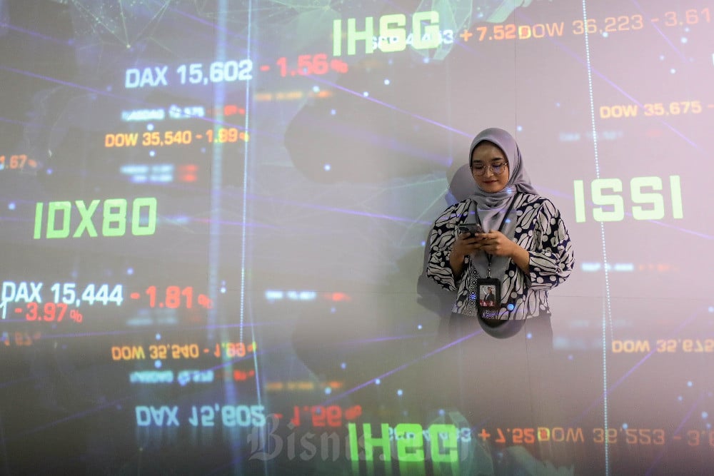 Indeks Bisnis-27 Dibuka Menguat, Saham Bank Jumbo BBCA, BBRI & BMRI ...