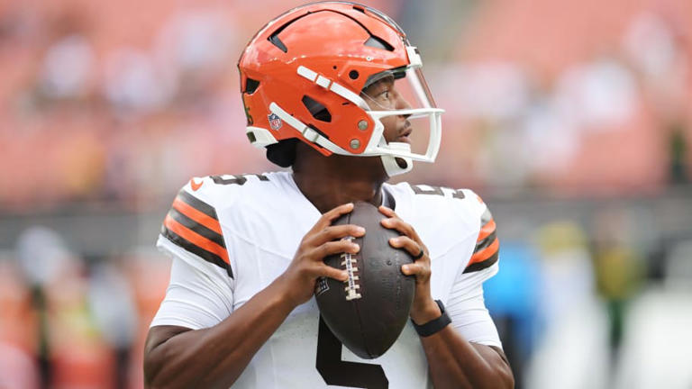 Aug 10, 2024; Cleveland, Ohio, USA; Cleveland Browns quarterback Jameis Winston (5) before the game against the Green Bay Packers at Cleveland Browns Stadium. | Ken Blaze-USA TODAY Sports