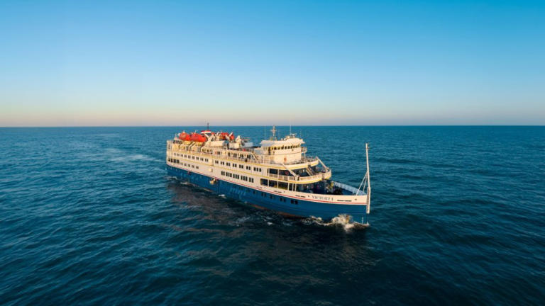 2 refurbished cruise ships set to return to Great Lakes next spring