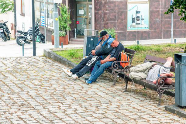 Brasileiros morando na Europa enfrentam desemprego e falta de moradia. (Fonte: Getty Images/Reprodução)