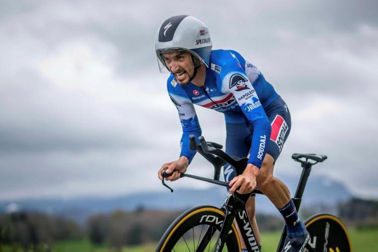 Julian Alaphilippe s’incline contre Stephen Williams sur la 2e étape du Tour de Grande-Bretagne.