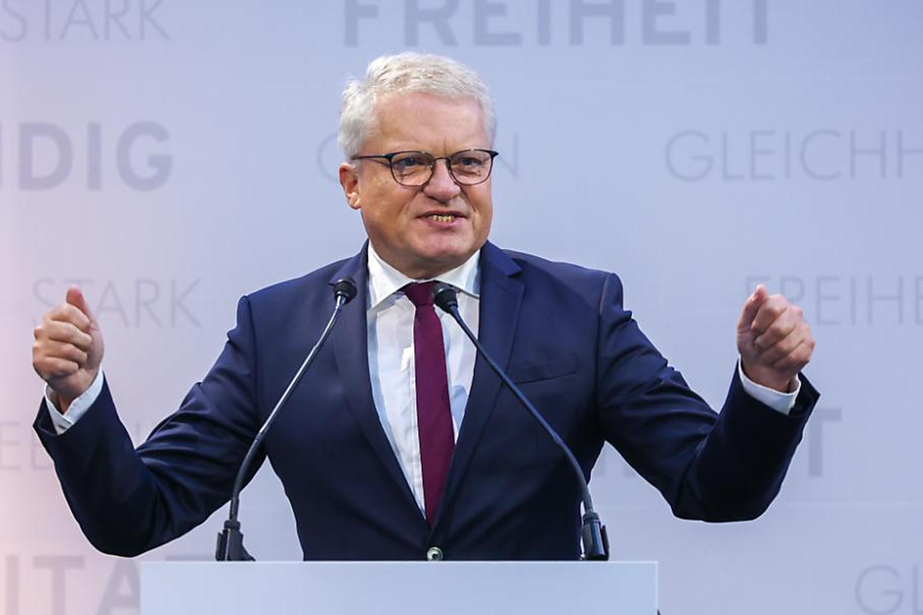 Linzer Bürgermeister gab in der Causa Kerschbaum Hearing-Fragen weiter