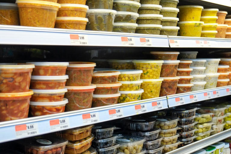 how-long-can-i-re-use-my-plastic-takeout-containers