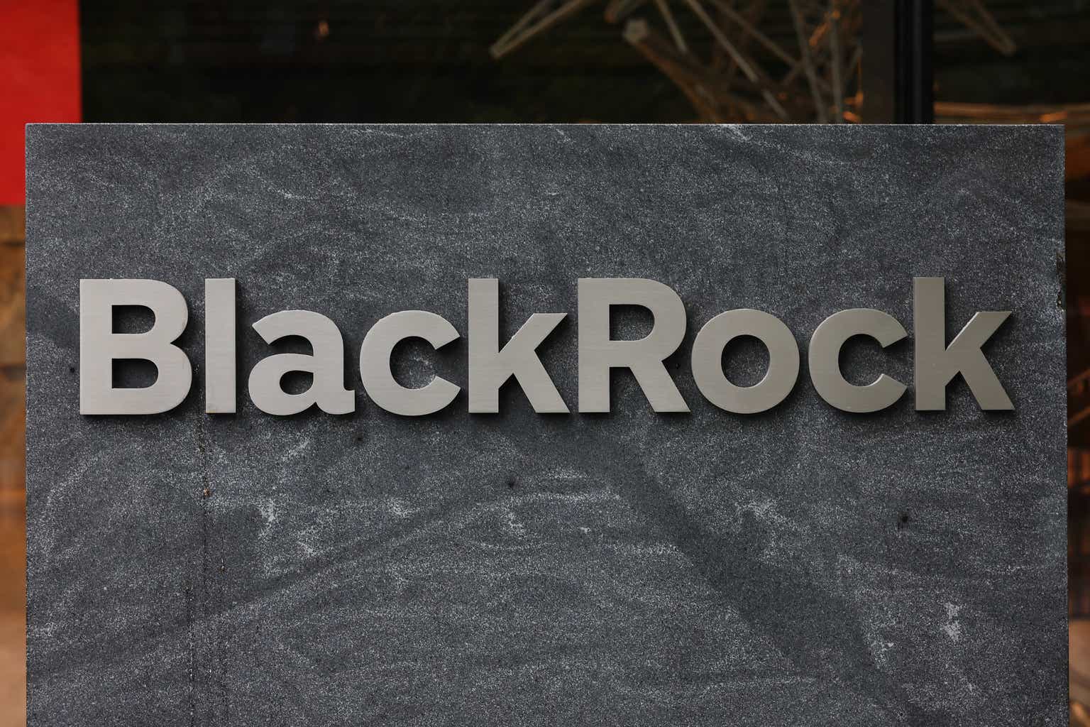BlackRock files for new bitcoin ETF with covered-call strategy