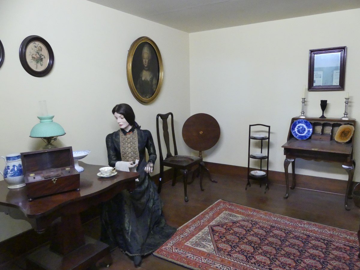 Port St Joe 1800s parlor at Constitution Convention SP