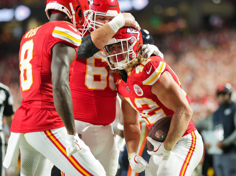 ‘It Was BAD…’ – Chiefs Coach Matt Nagy Reveals the Wild, Nearly Disastrous Moment They Tried to Make Chris Jones the Quarterback with Travis Kelce – What Really Happened Behind the Scenes Will Leave You Speechless - NEWS